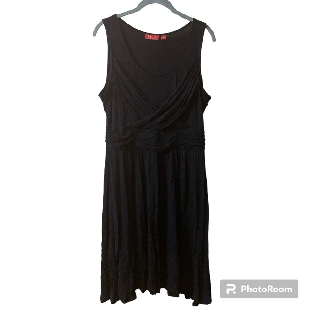 Elle dress size L
